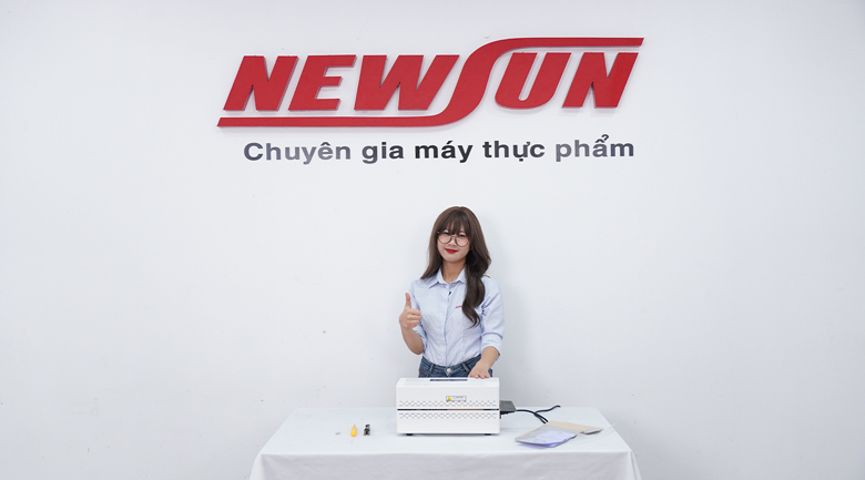 Thiết kế nhỏ gọn, tiện đặt trực tiếp trên bàn làm việc  